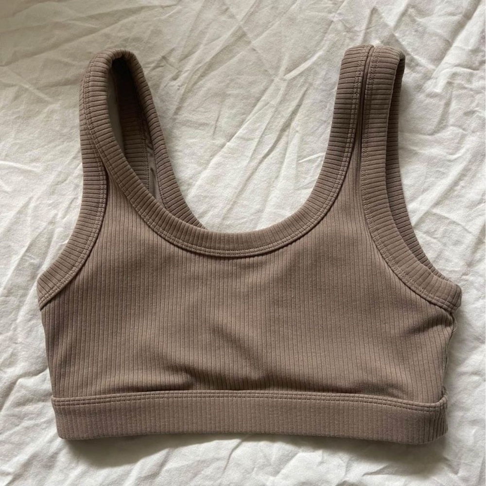 ALO WELLNESS BRA SIZE S